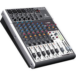 Behringer Mixer .jpg