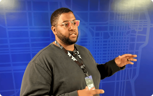 Image of Josiah Pittman talking to the BoxCast team